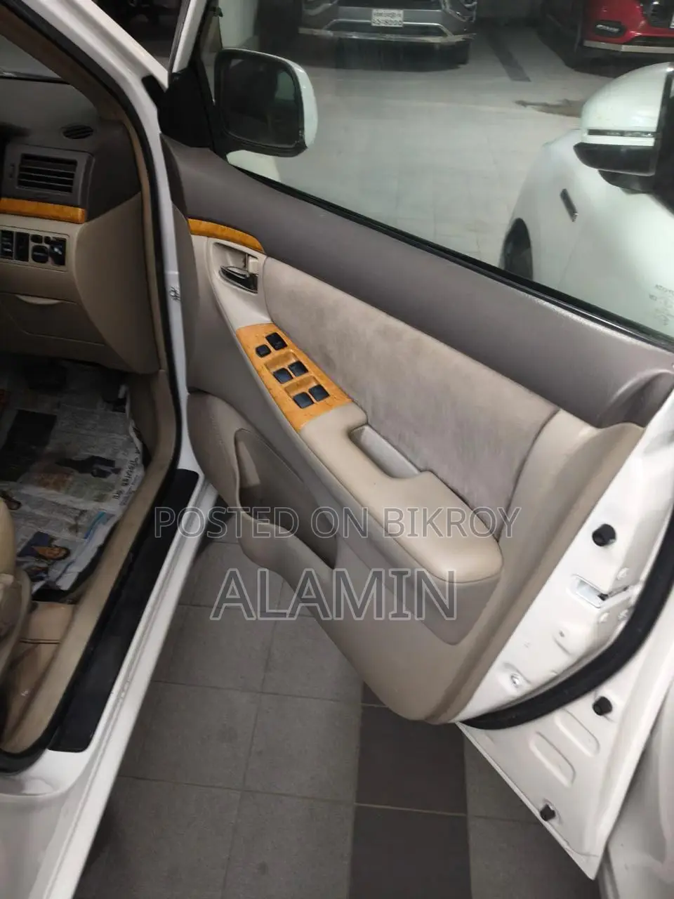 Toyota Corolla 2005 White