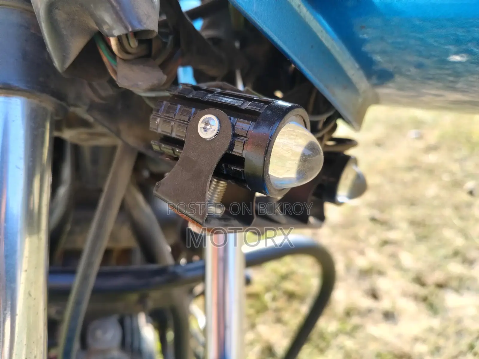 Motorcycle Mini Fog Light Flash 2 pieces + 1 piece Towel Combo