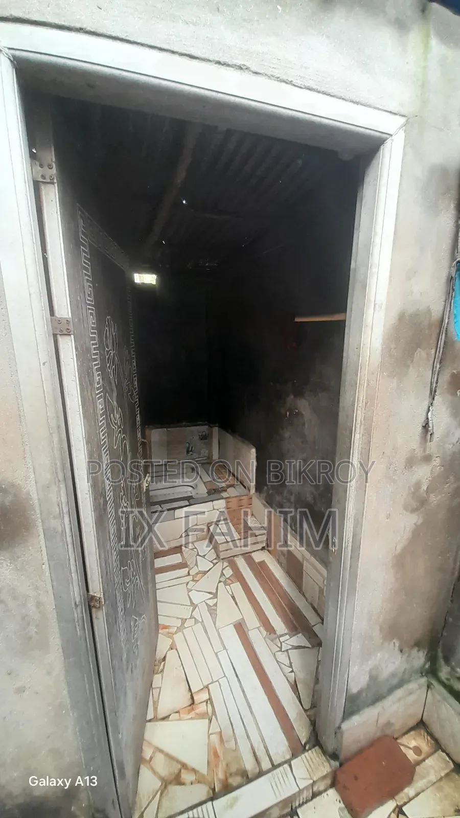 খালিশপুরে ১ বেডরুমের বাড়ি বিক্রয়ের জন্য