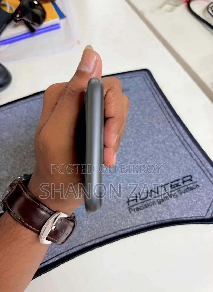 অ্যাপল আইফোন ১১ ৬৪ জিবি ব্ল্যাক