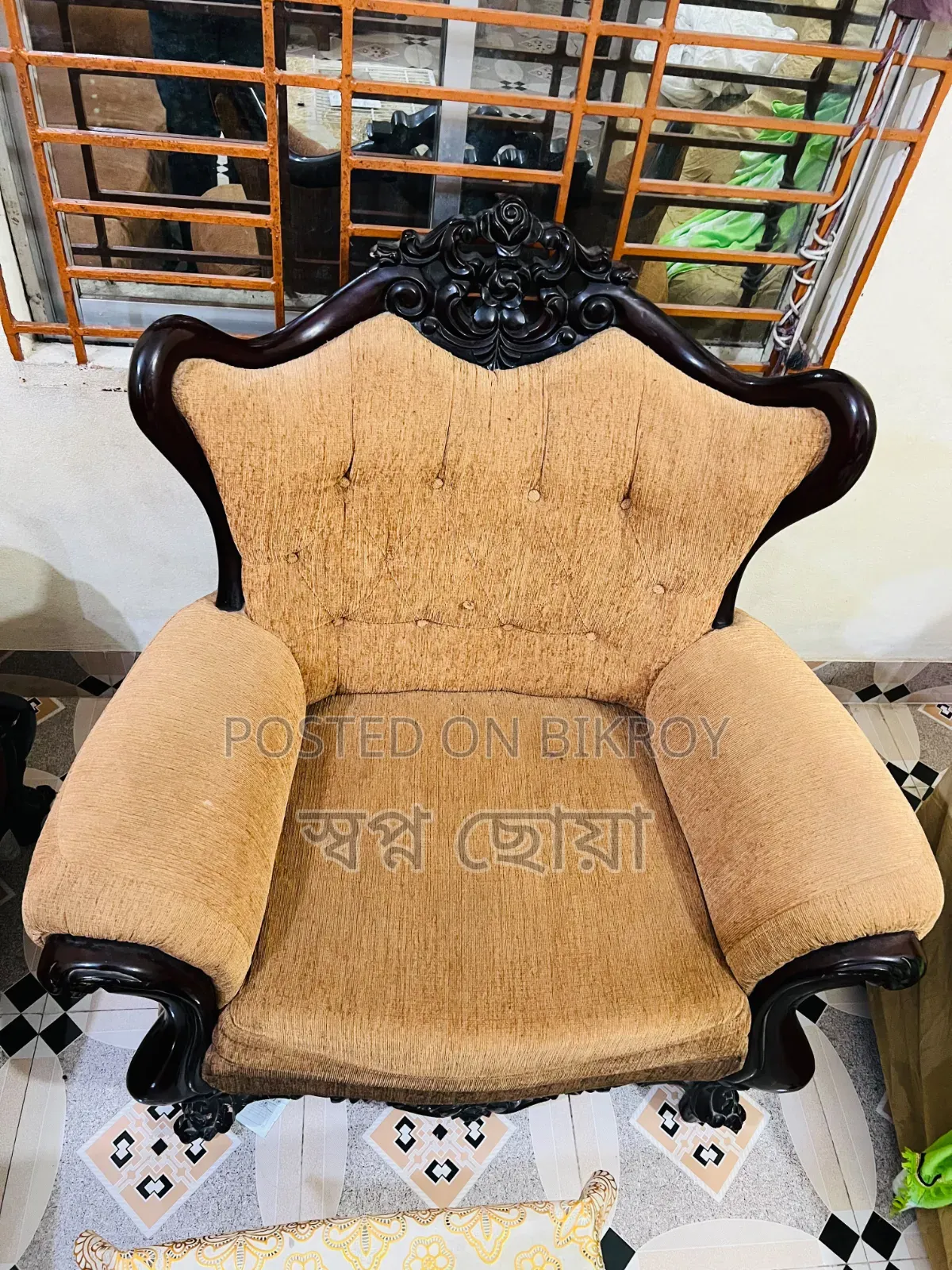 Used Sofa for sell
