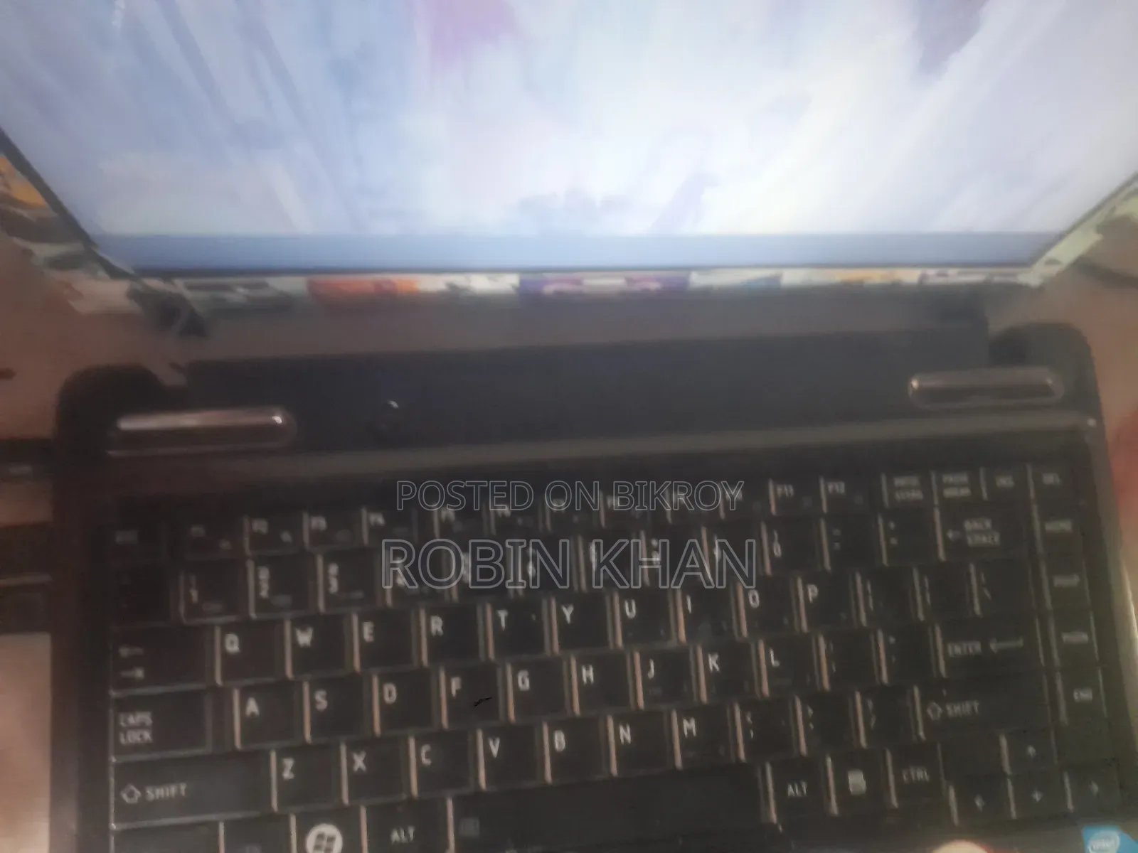 Laptop Toshiba A30 6GB Intel Core i3 HDD 500GB