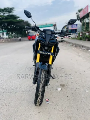 ইয়ামাহা ২০২৪ কালো