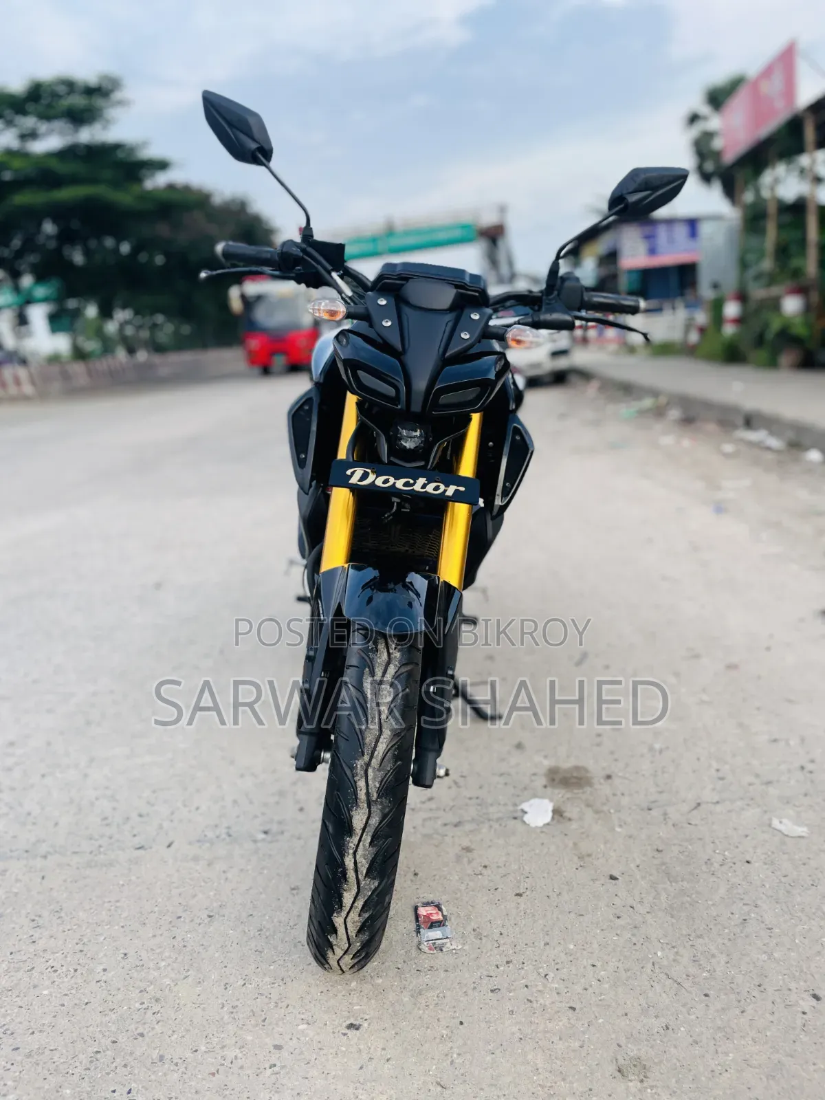 ইয়ামাহা ২০২৪ কালো