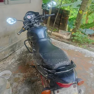 Suzuki Hayate 2018 Gray