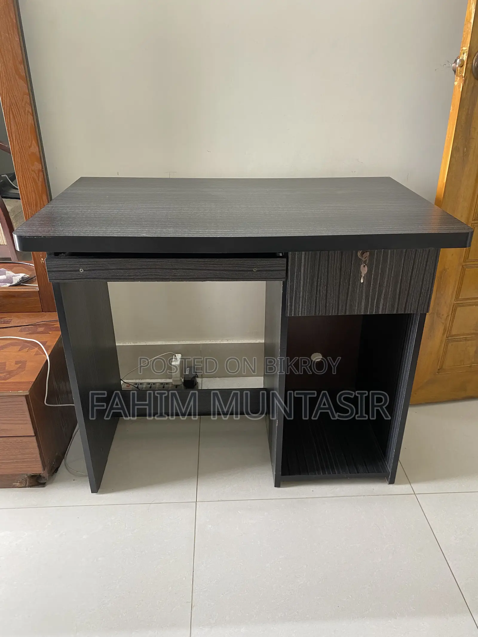 Computer Table