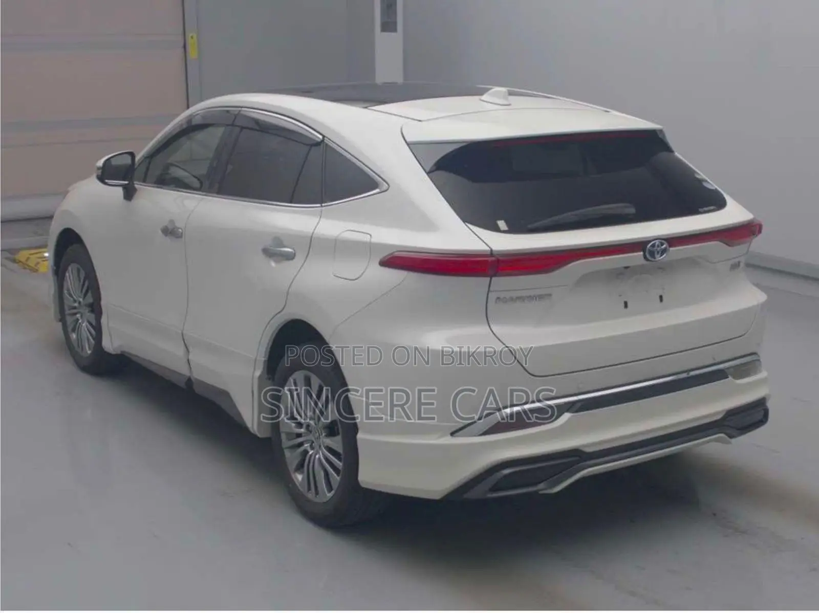 Toyota Harrier 2021 Pearl
