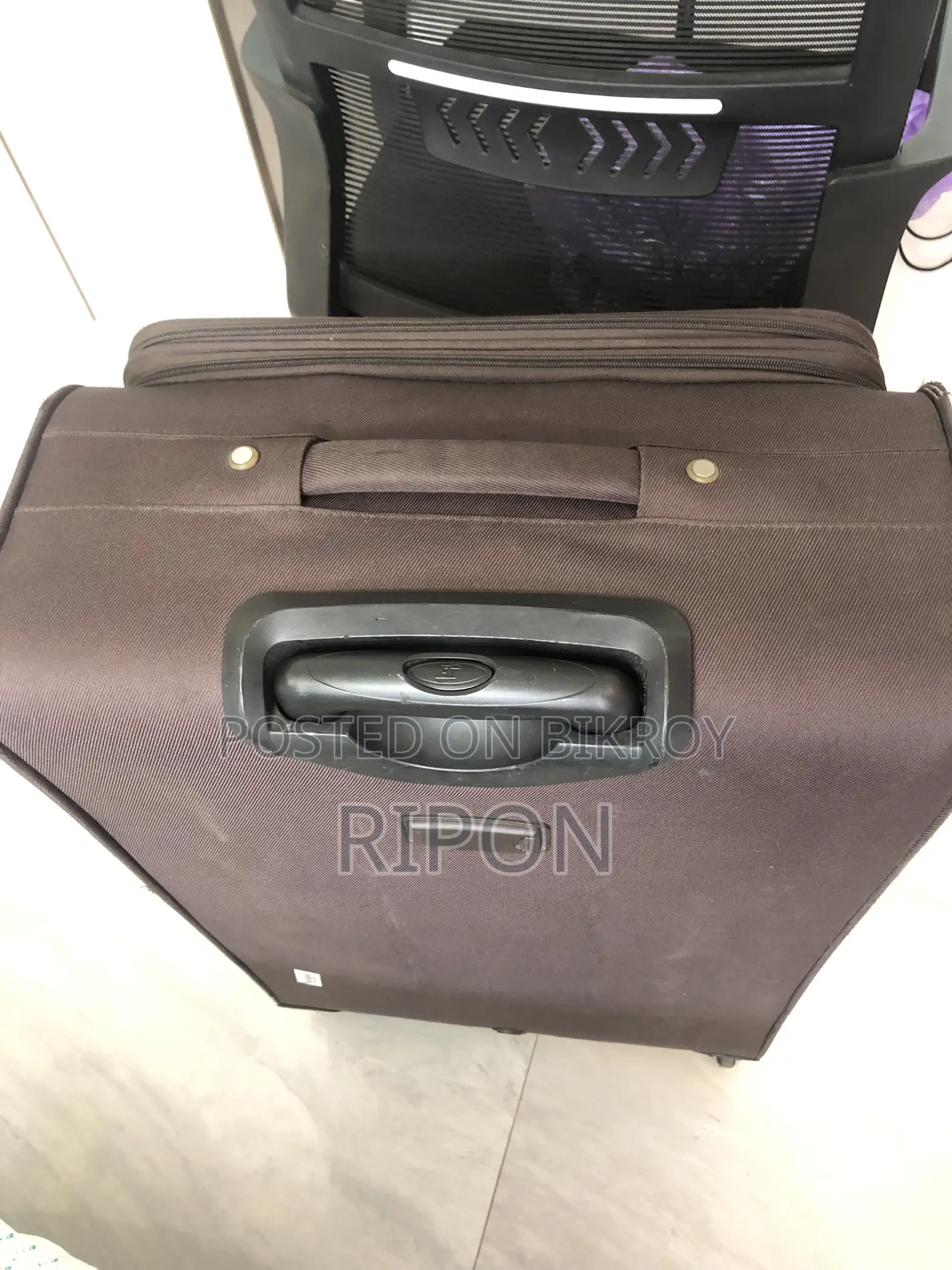 Luggage (American Tourister)