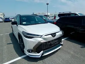 Toyota Corolla Cross 2024 Pearl