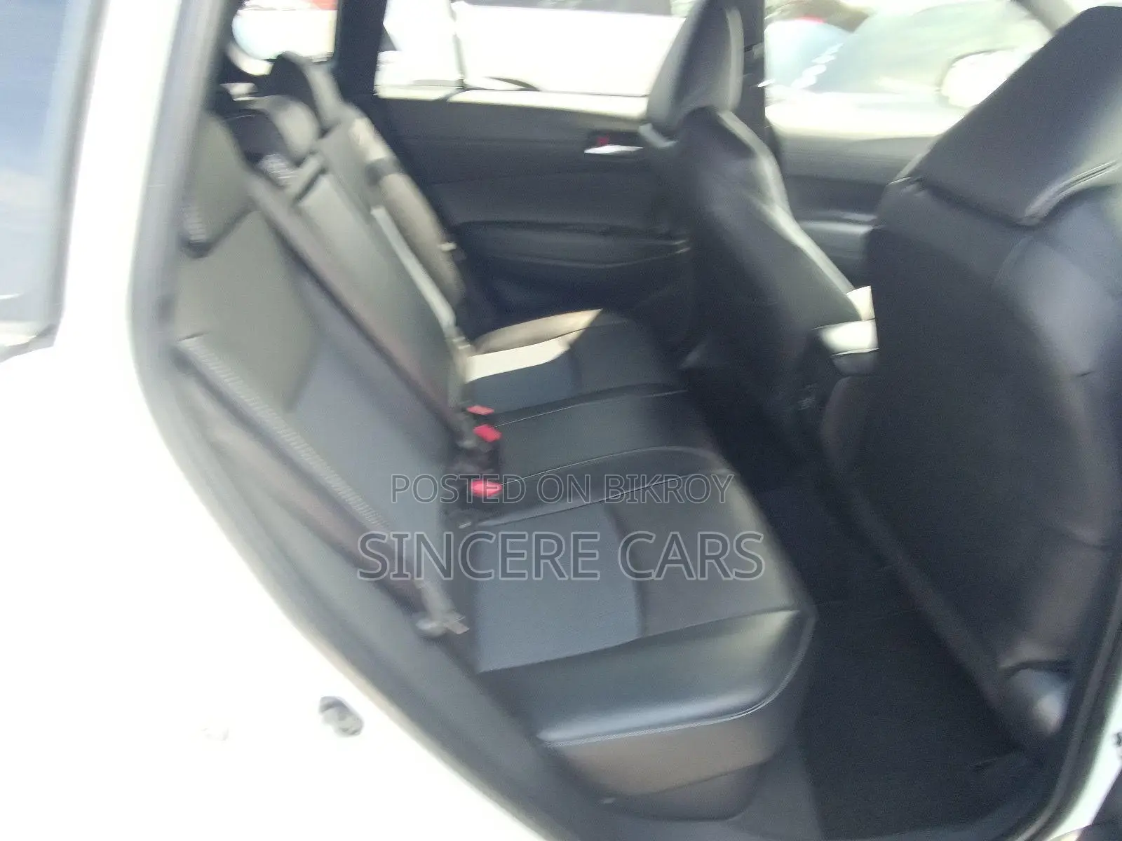 Toyota Corolla Cross 2024 Pearl