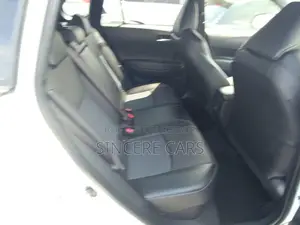 Toyota Corolla Cross 2024 Pearl
