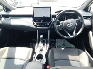 Toyota Corolla Cross 2024 Pearl