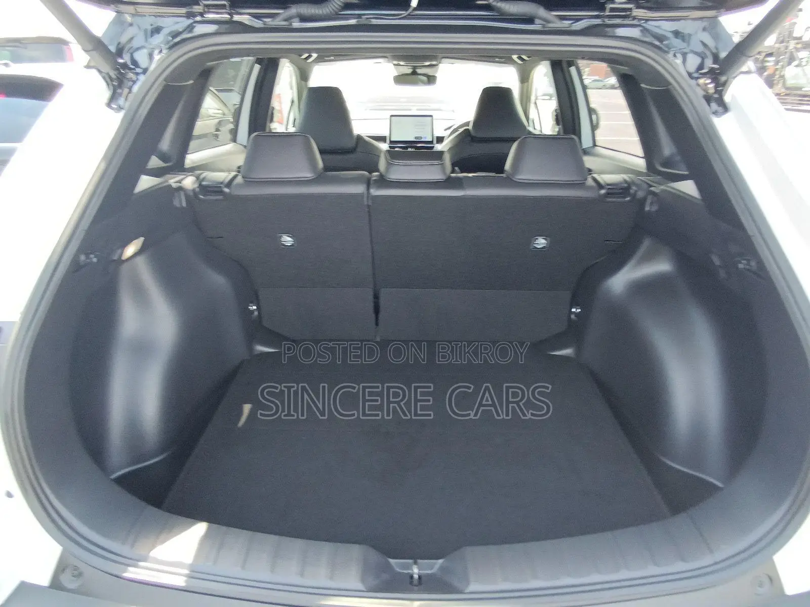 Toyota Corolla Cross 2024 Pearl