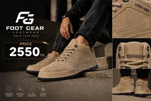 DG8-001 Men's Sand Tan High-Top
Sneakers
