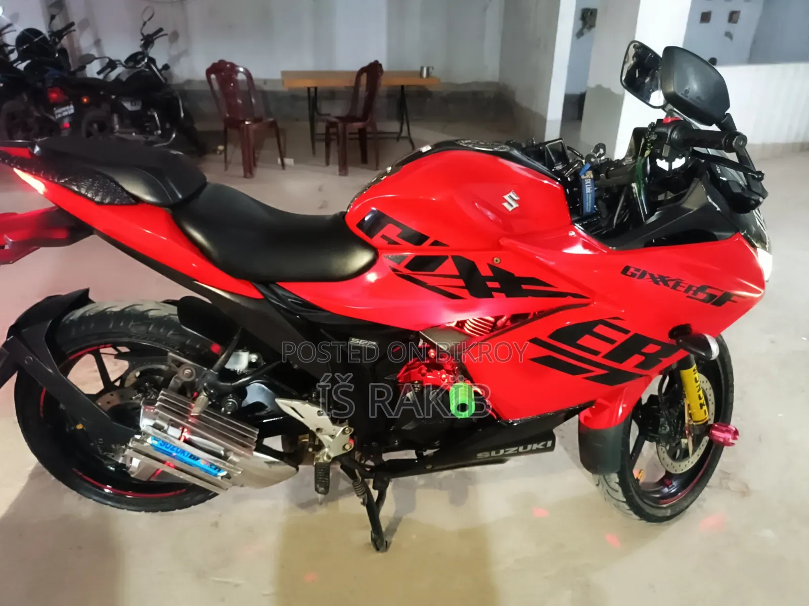 Suzuki Gixxer SF FI 2022 Red
