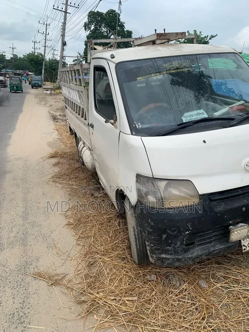 Toyota TownAce 2008 White