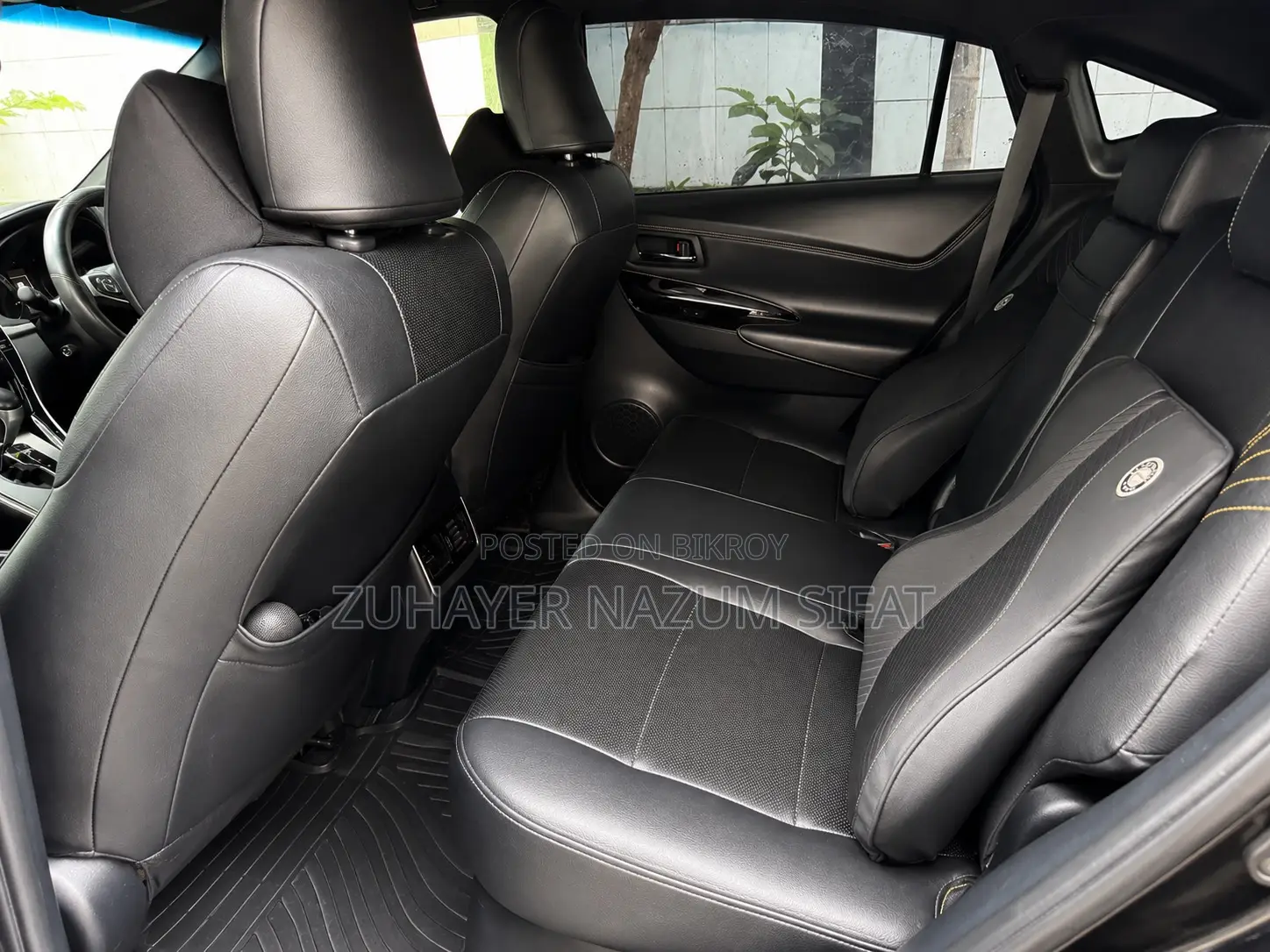 Toyota Harrier Hybrid Premium 2018 Black