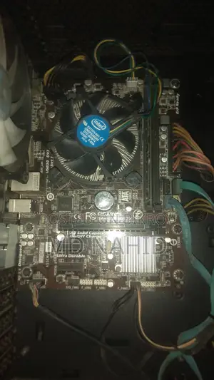 Desktop Computer Gigabyte GB-BXi5H-5200-BN 8GB Intel Core I5 SSD 500GB