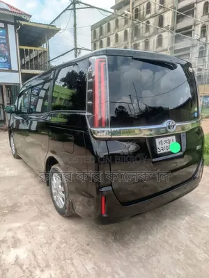 Toyota Noah 2019 Black