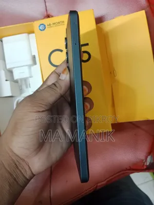 নতুন Realme C67 ১২৮ জিবি কালো