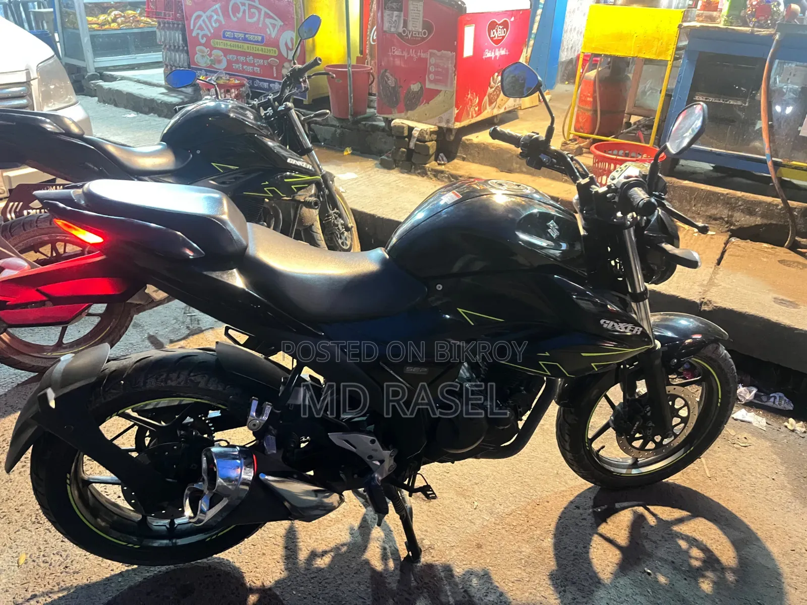 Suzuki 2025 Black
