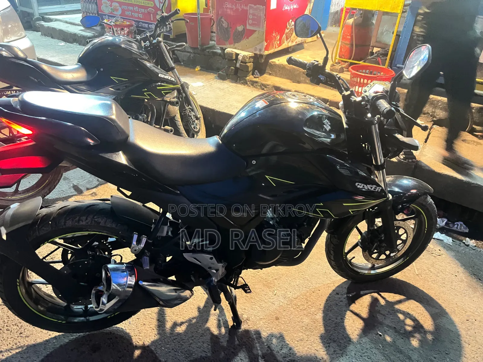 Suzuki 2025 Black