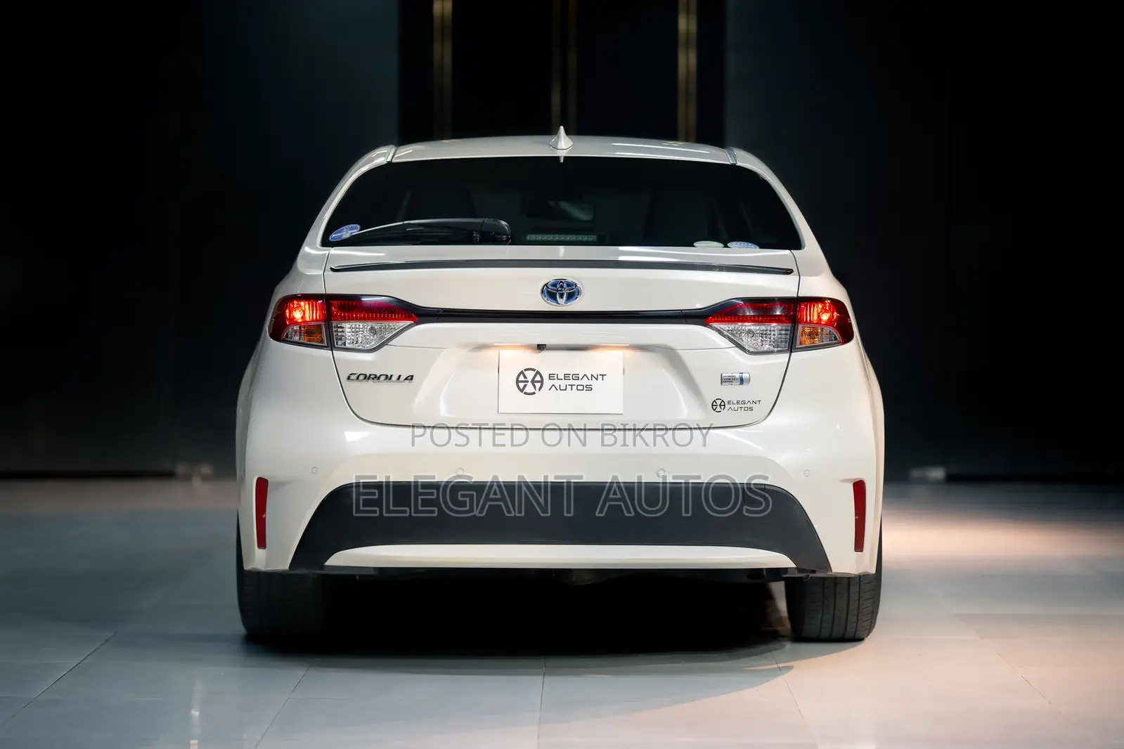 Toyota Corolla 2020 Pearl