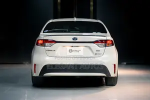 Toyota Corolla 2020 Pearl