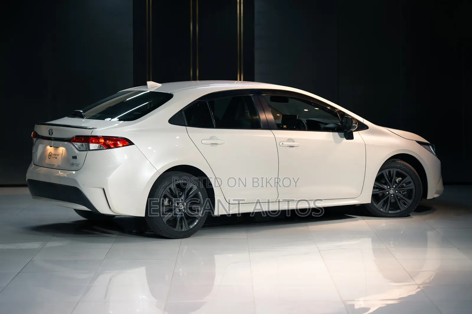 Toyota Corolla 2020 Pearl