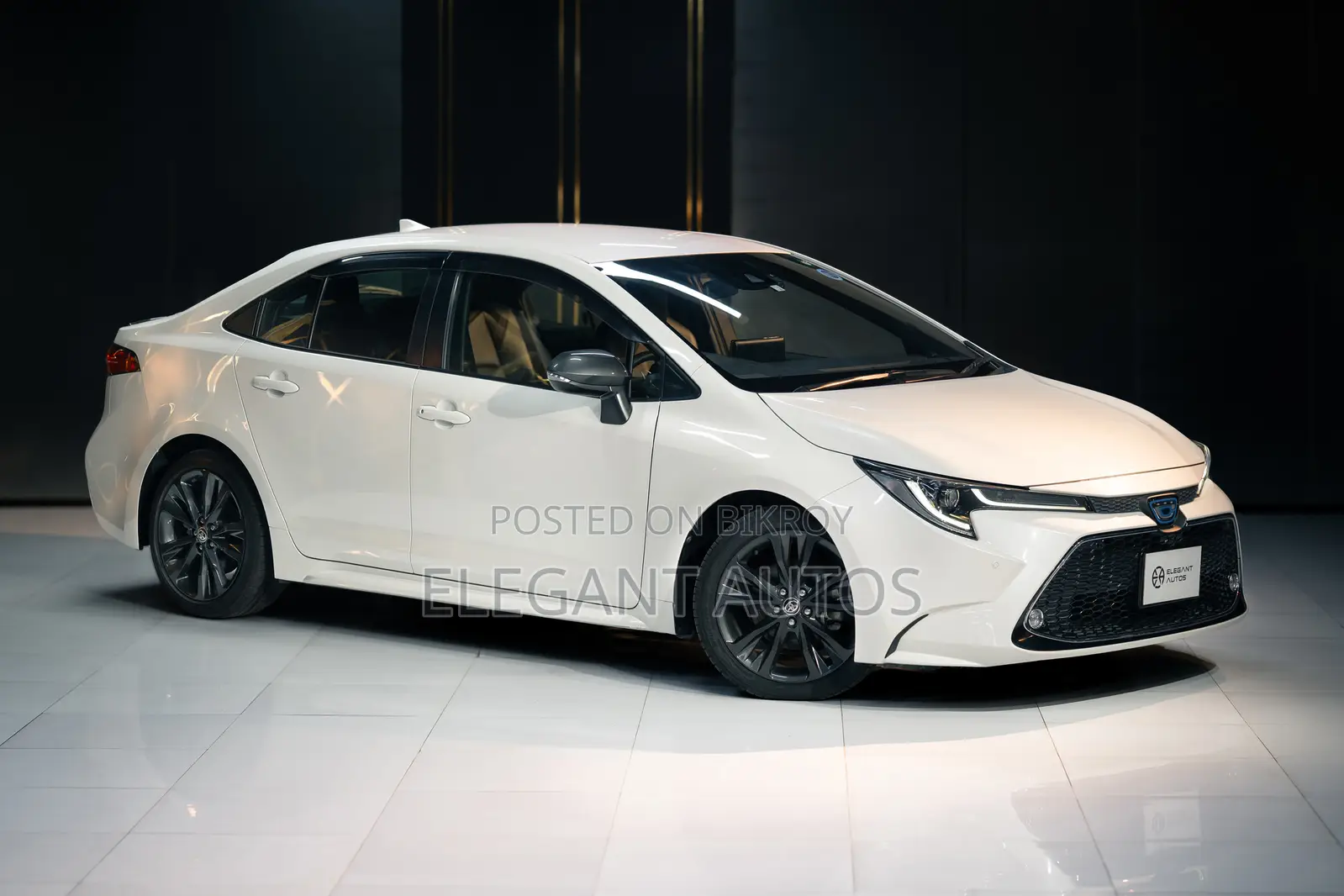 Toyota Corolla 2020 Pearl