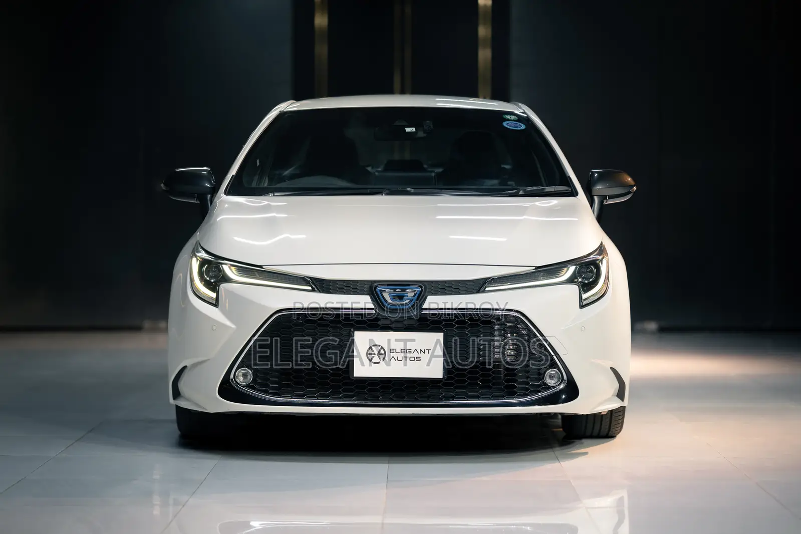 Toyota Corolla 2020 Pearl