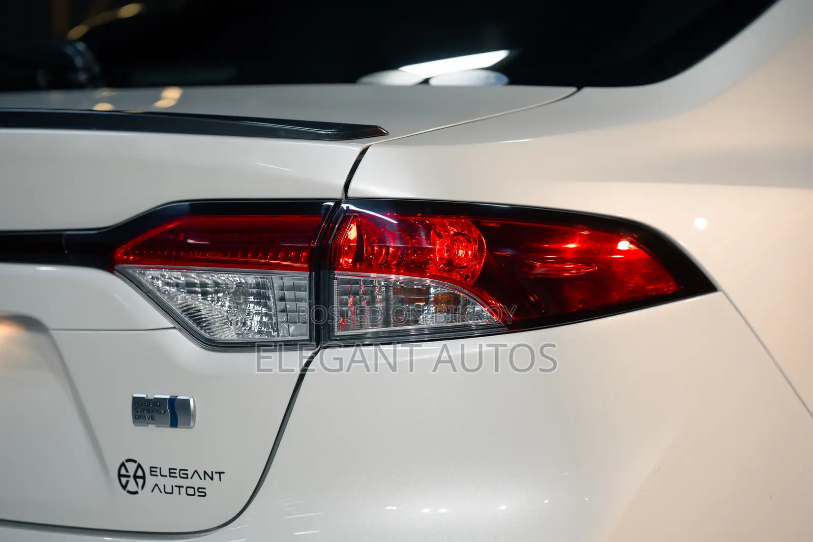 Toyota Corolla 2020 Pearl