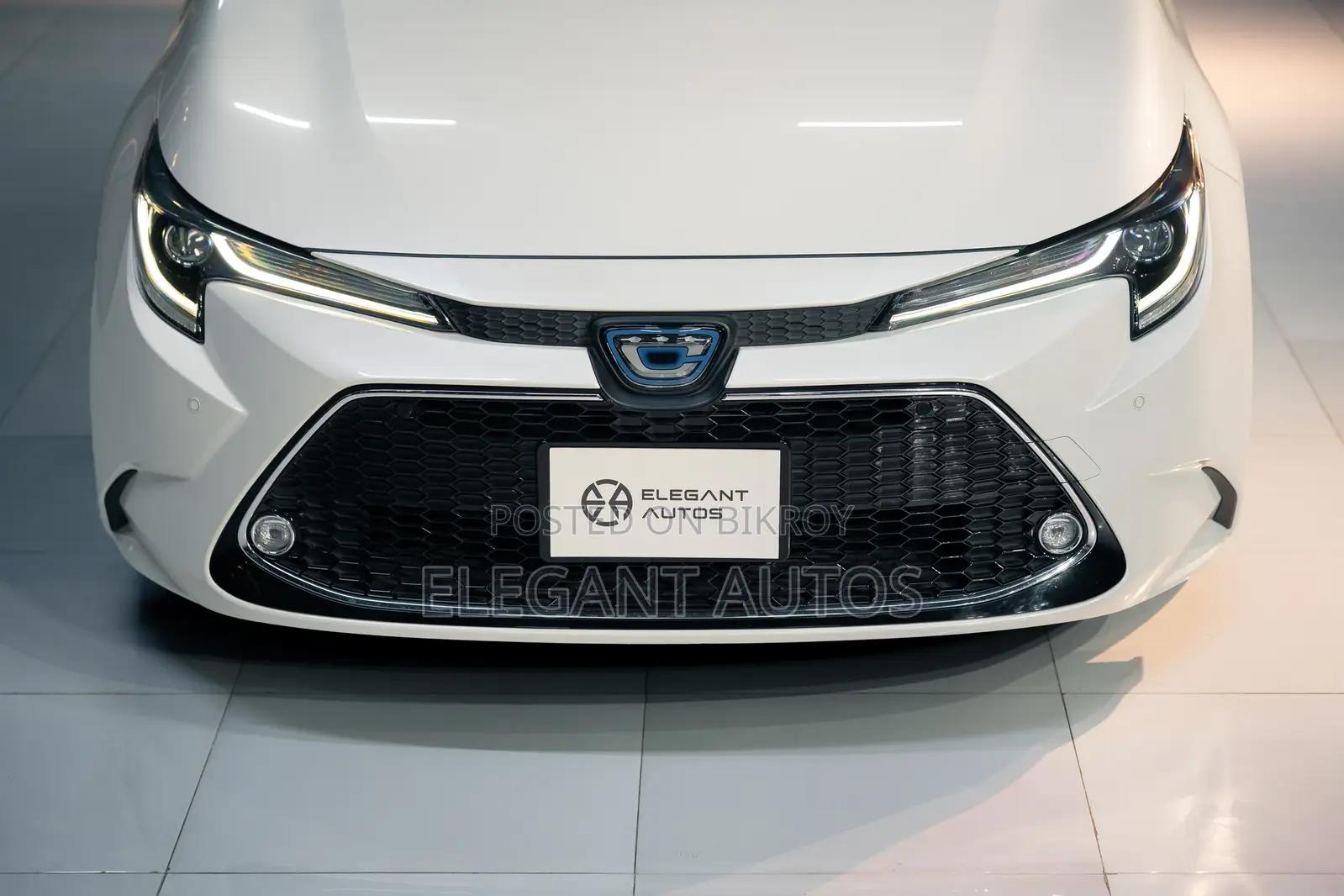 Toyota Corolla 2020 Pearl