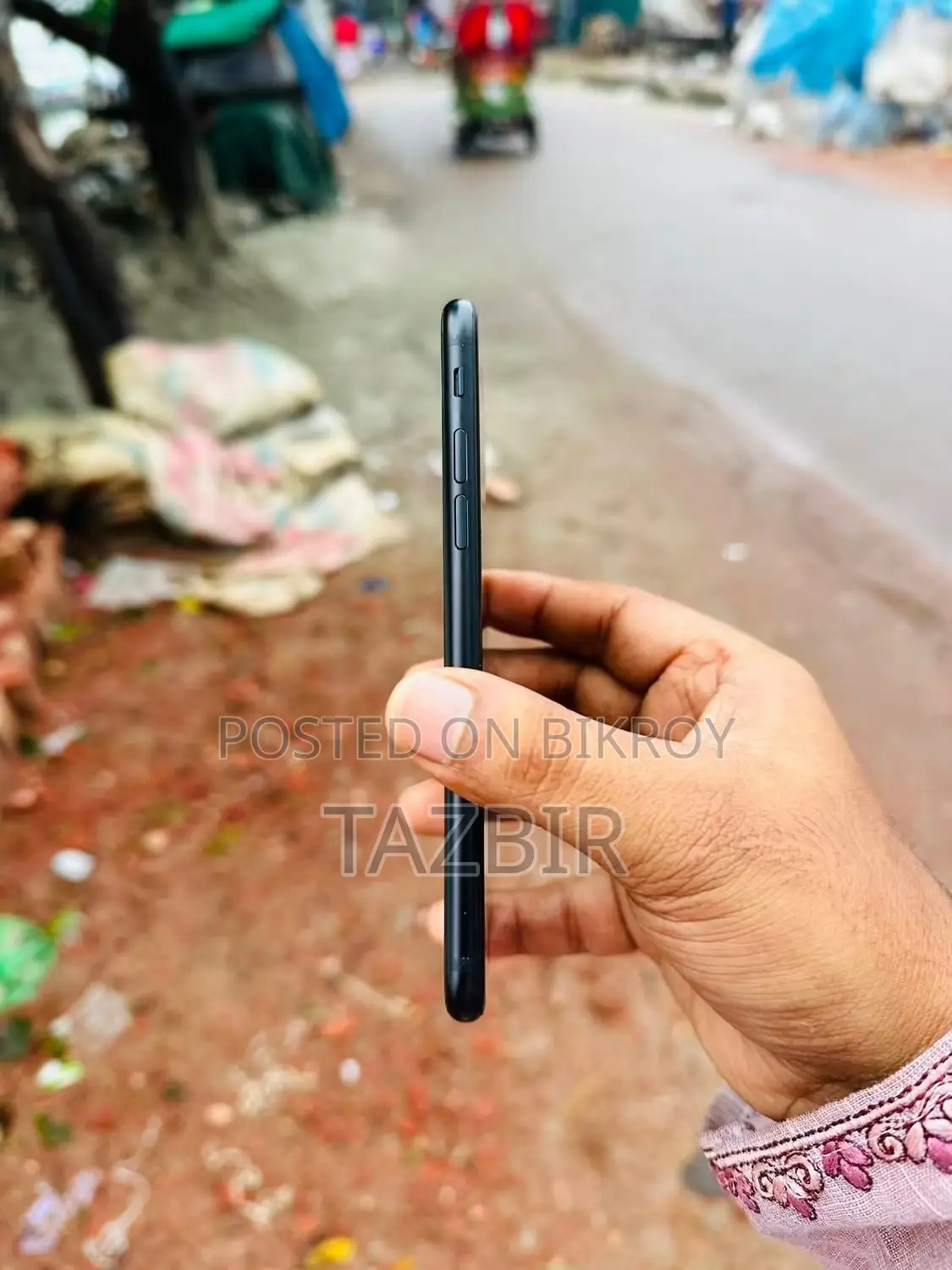 অ্যাপল আইফোন এসই (২০২০) ৬৪ জিবি ব্ল্যাক
