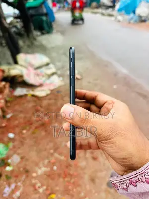 অ্যাপল আইফোন এসই (২০২০) ৬৪ জিবি ব্ল্যাক