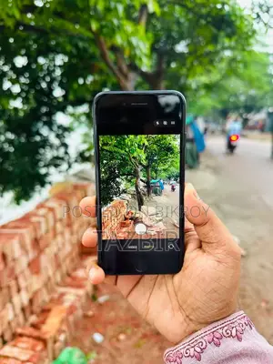 অ্যাপল আইফোন এসই (২০২০) ৬৪ জিবি ব্ল্যাক