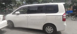 Toyota Noah 2013 White
