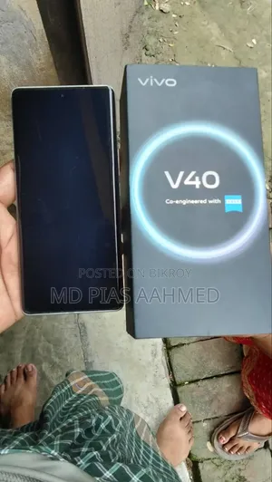 Vivo V40 256 GB White