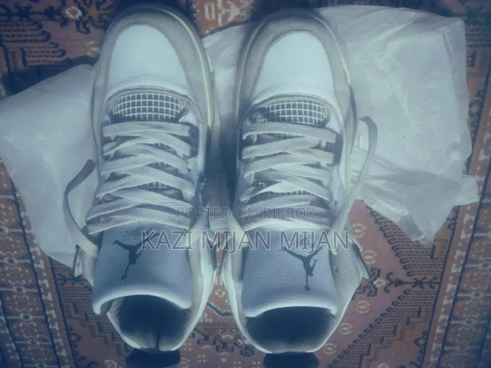 Nike Air Jordan 4