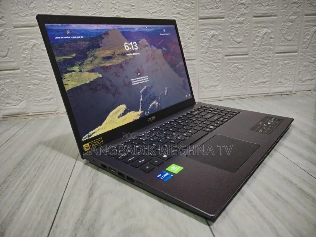 Laptop Acer 3GB RAM Intel SSD 256GB