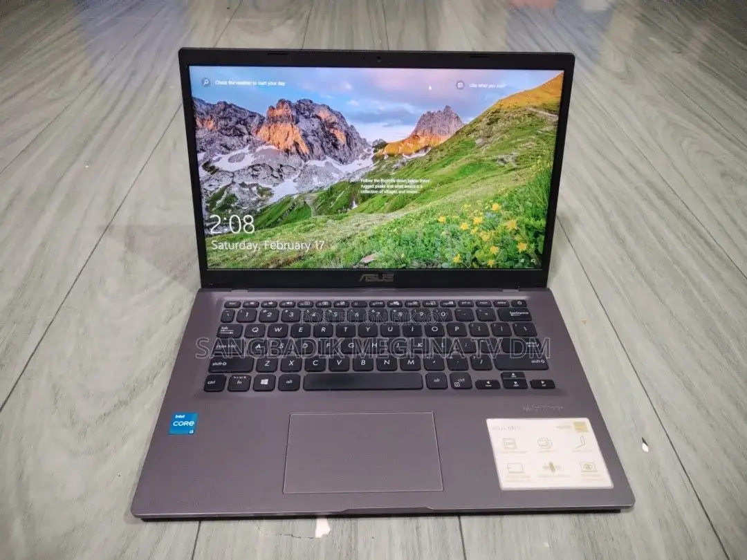 Laptop ASUS 3GB Intel SSD 256GB