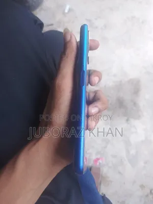 Vivo Y21 64 GB Blue