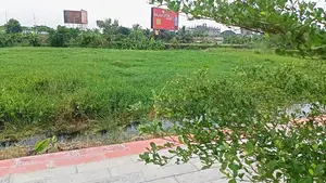 পূর্বাচল ৩০০ ফিটে | অনেক কম দামে ৩ কাঠা প্রাইম জমি বিক্রয় |