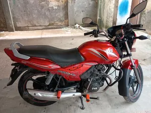 TVS Metro Plus 2016 Red