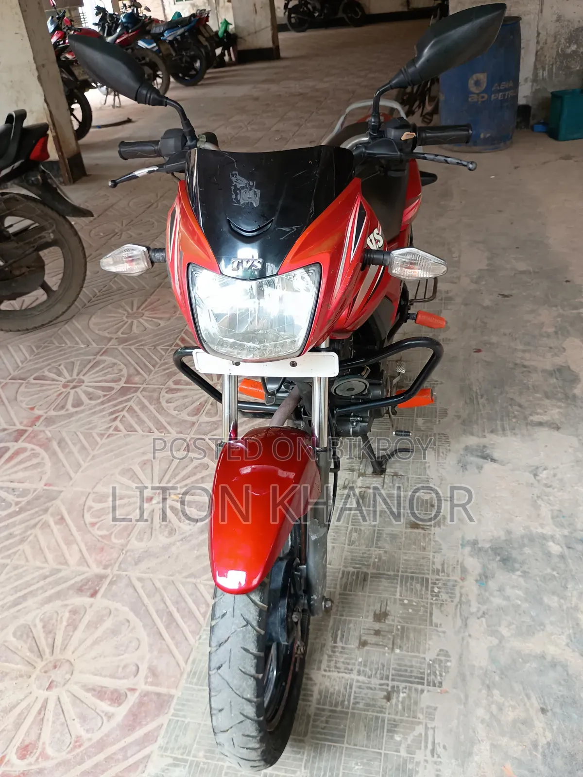 TVS Metro Plus 2016 Red
