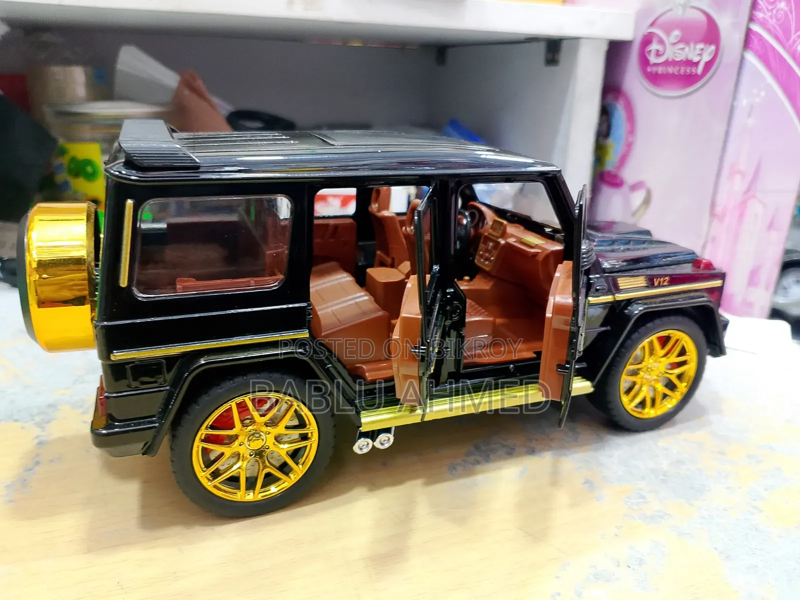 G Klessa Metel Car