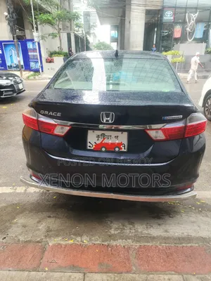 Honda Grace 2017 Gray