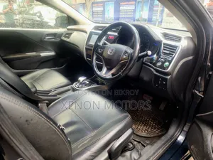 Honda Grace 2017 Gray