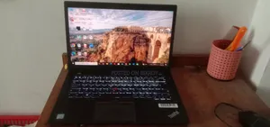 Laptop Lenovo ThinkPad X260 8GB Intel Core I5 HDD+SSD 256GB