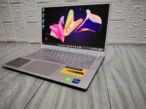 Laptop Dell 4GB Intel SSD 500GB